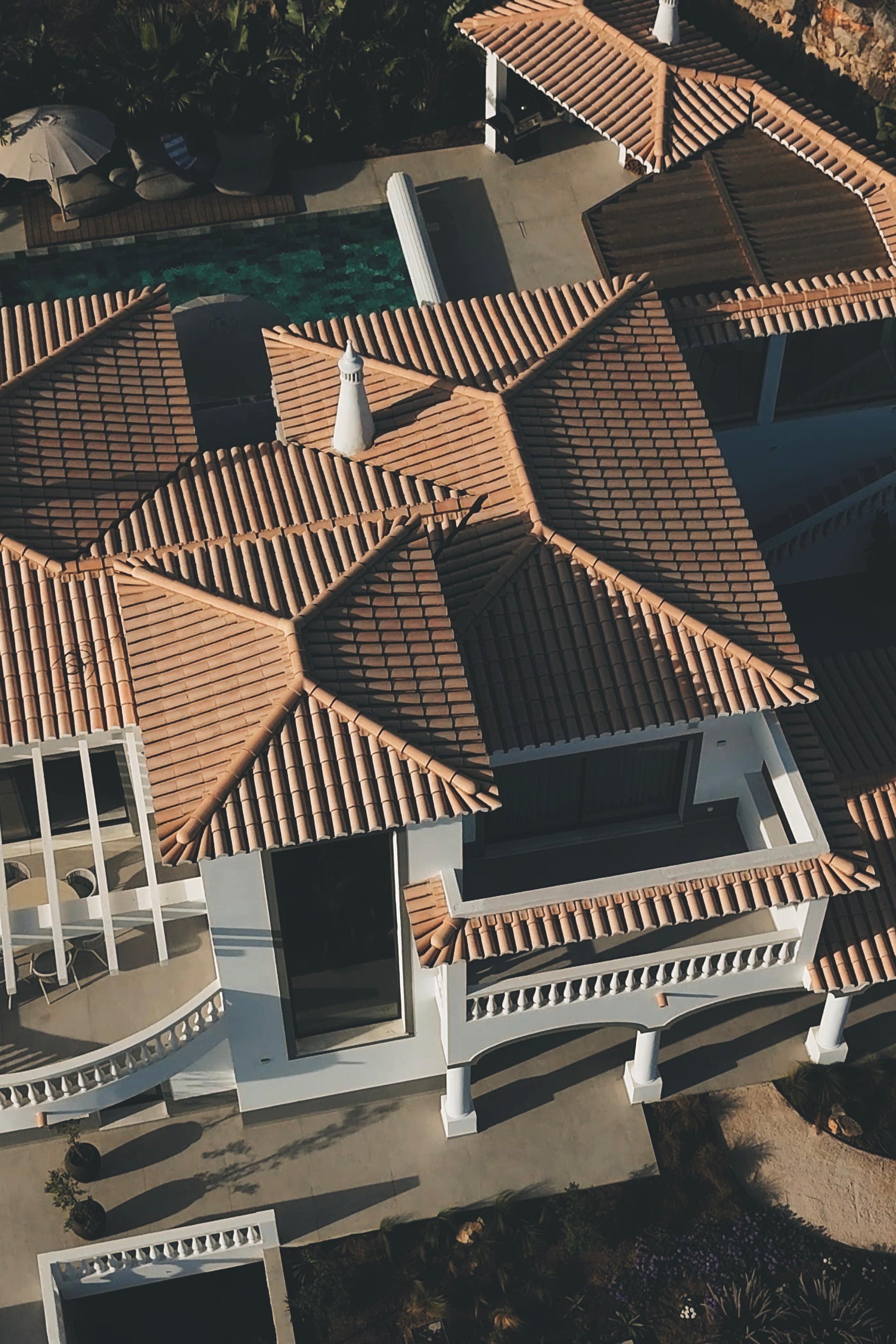 CÉU Construction built house